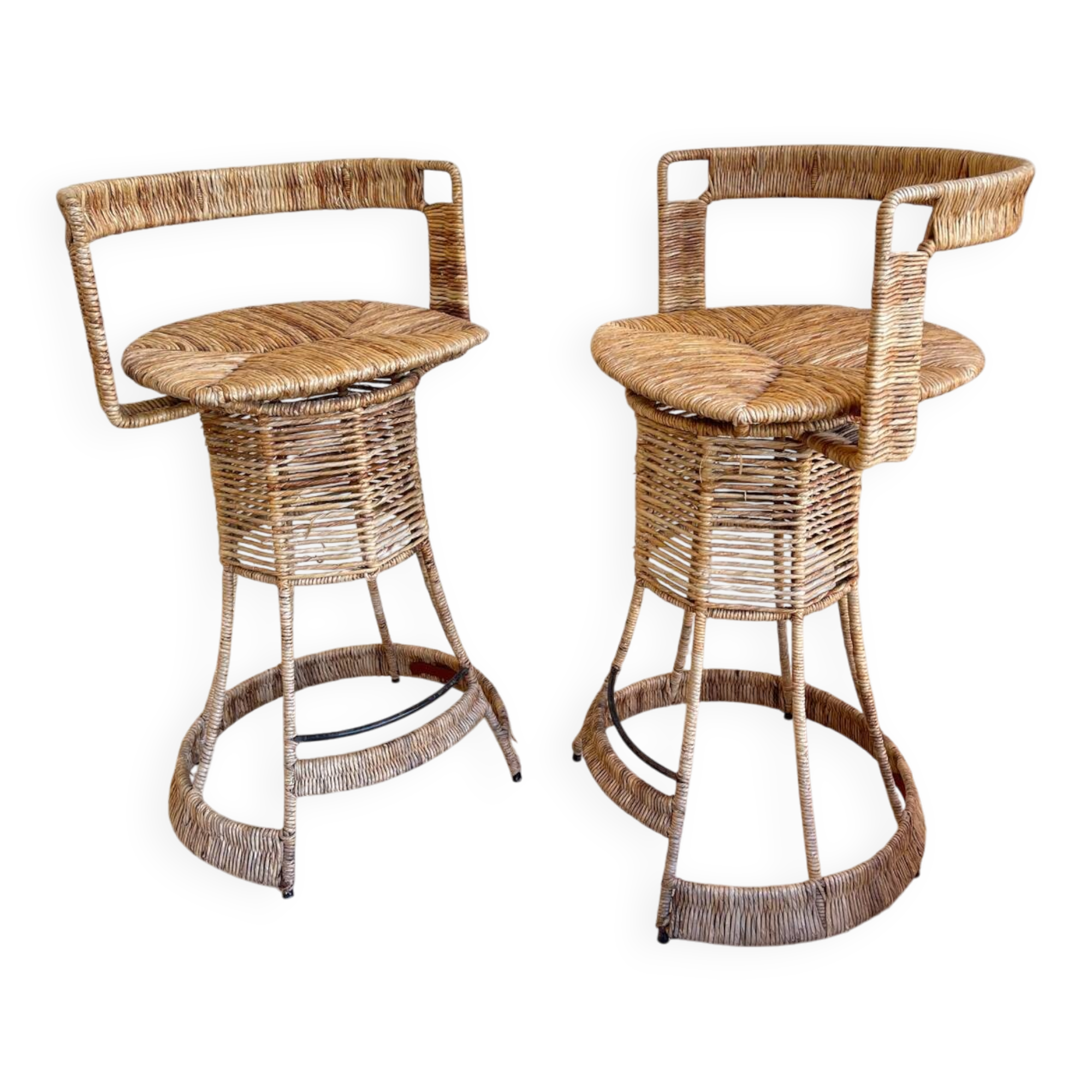 Paire Tabouret haut rotin – création Roger Coster, 1970