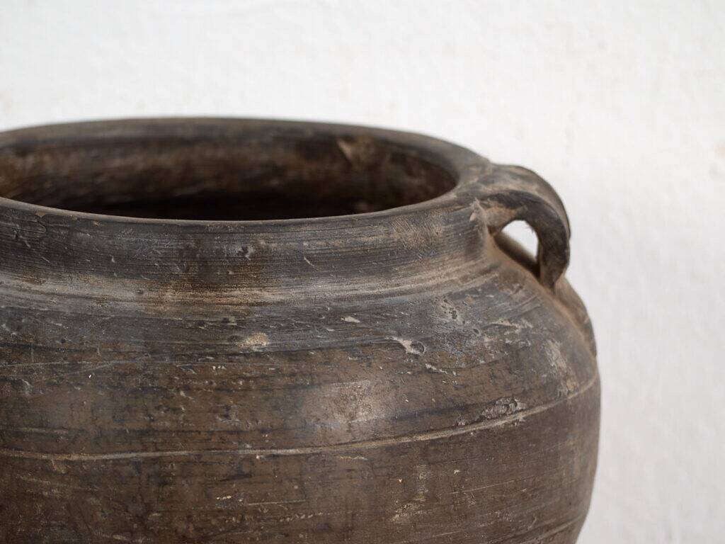 Ancient Chinese vase (c.1900) #7