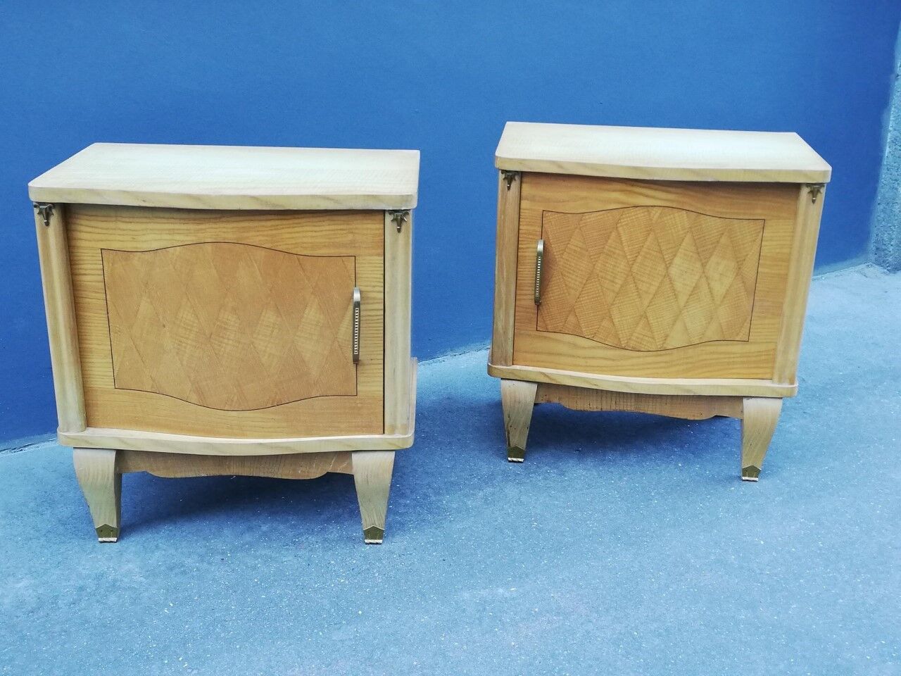 Pair of art deco bedside tables 40s