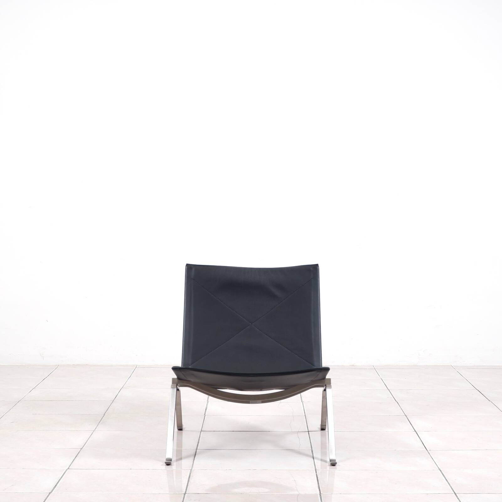 „PK 22“ lounge chair by Poul Kjaerholm for Fritz Hansen