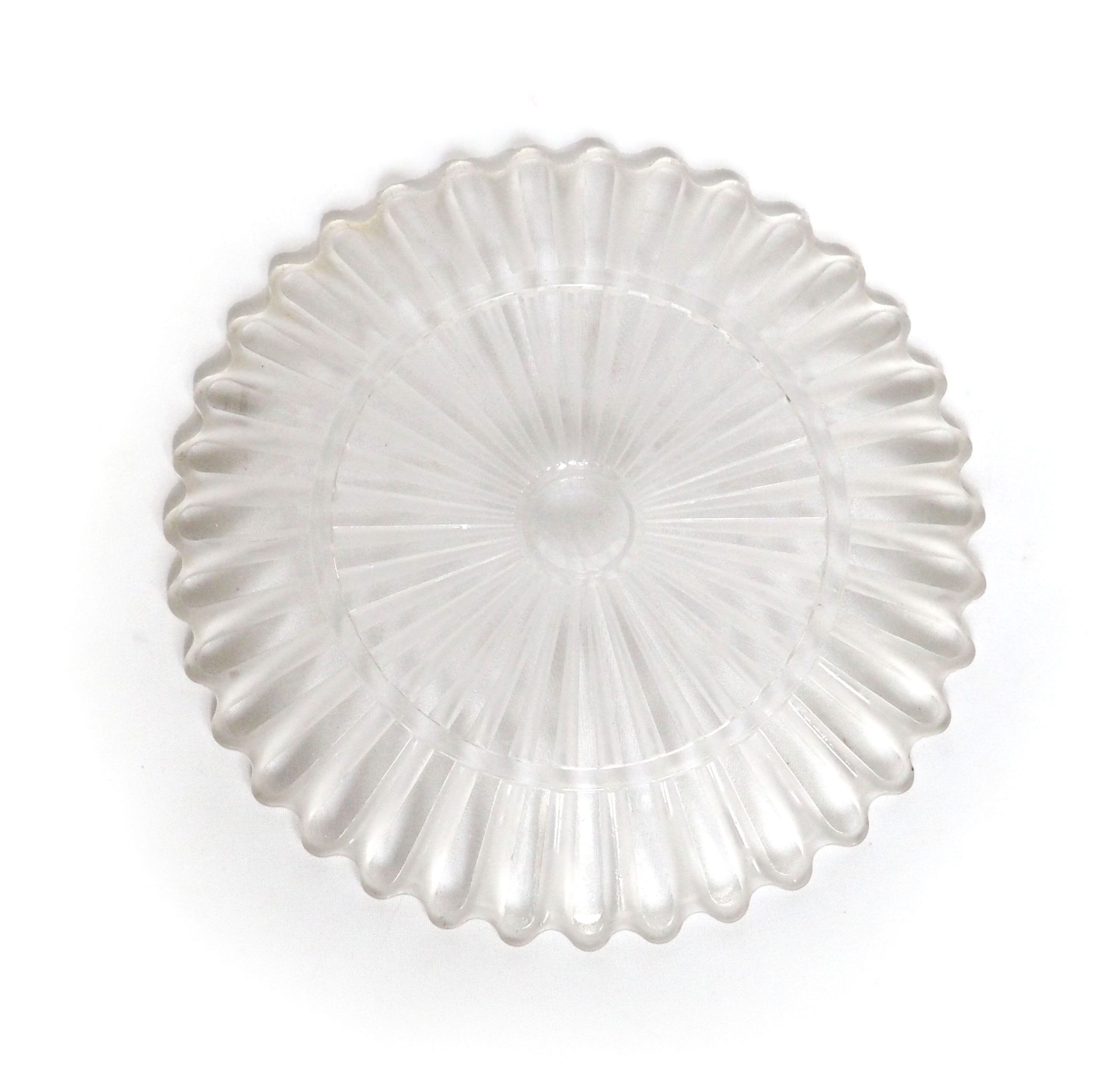 Baccarat crystal plate 4990
