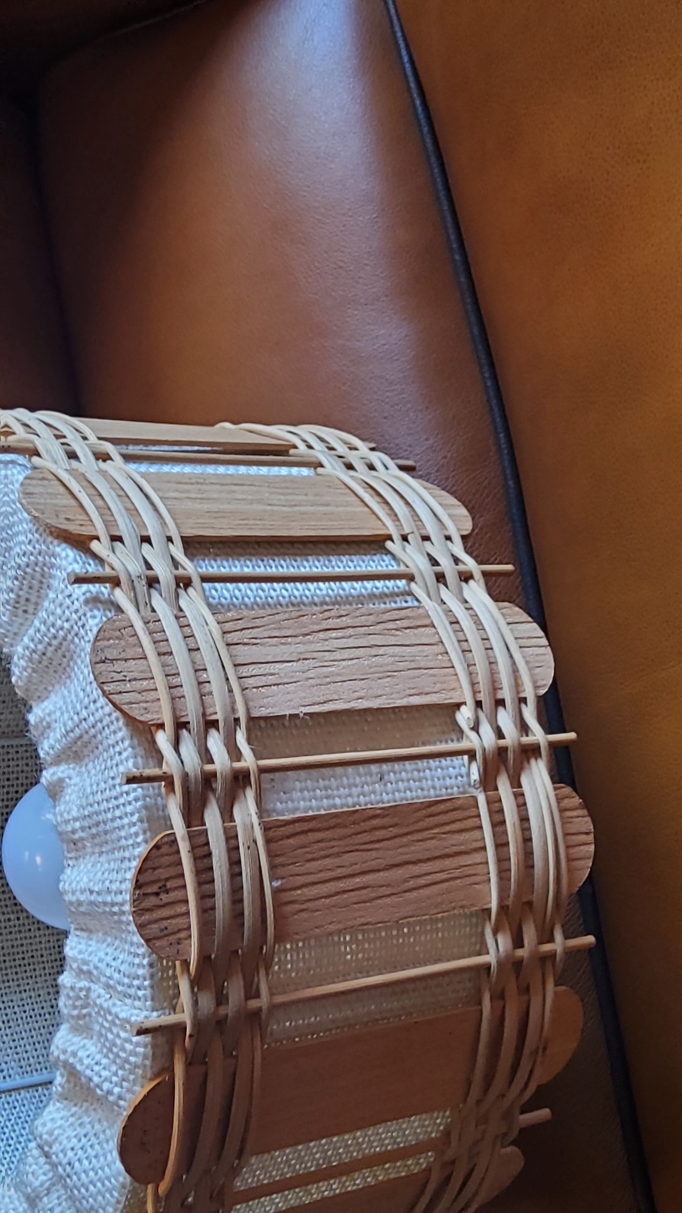 70s suspension in rattan and Scandinavian style fabrics