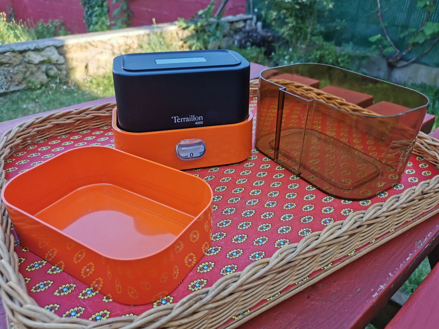 Orange Terraillon scale with box