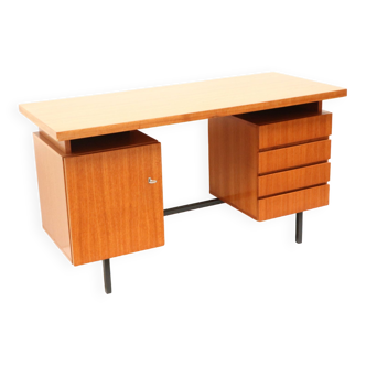 Bureau vintage avec tiroirs fabriqué dans les années 60