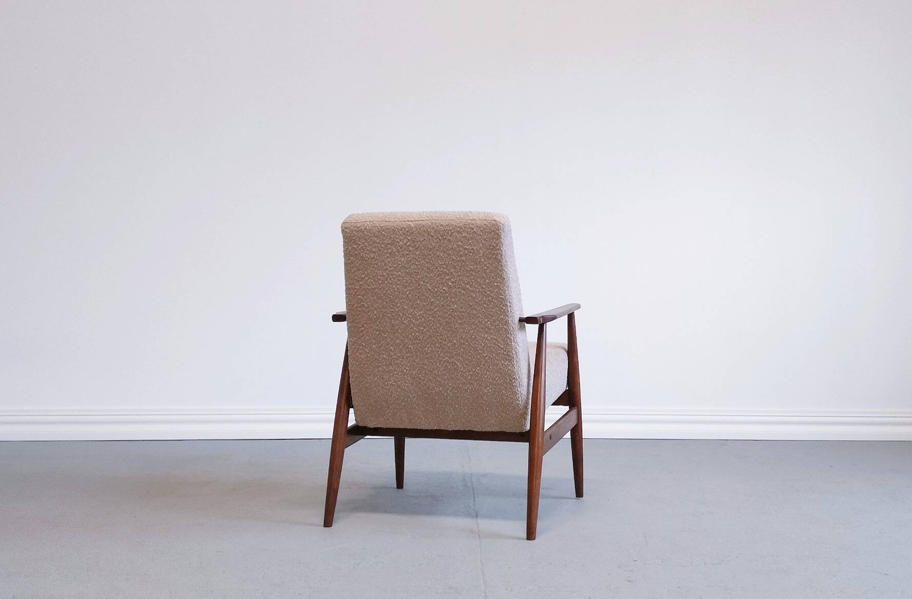 1960 Henryk Lis Mid Century Armchair in Beige Boucle