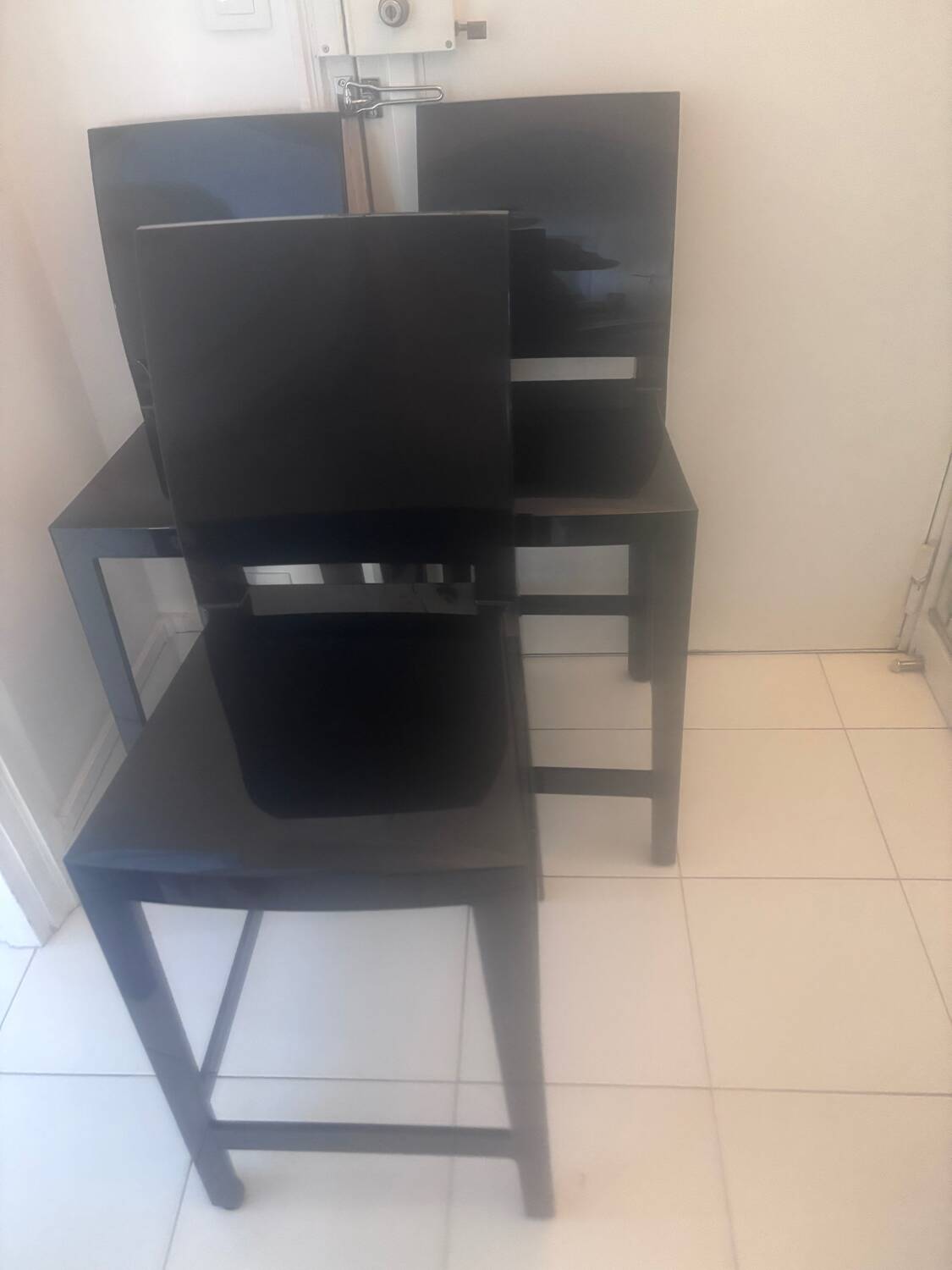 Chaise haute de bar  kartell noire
