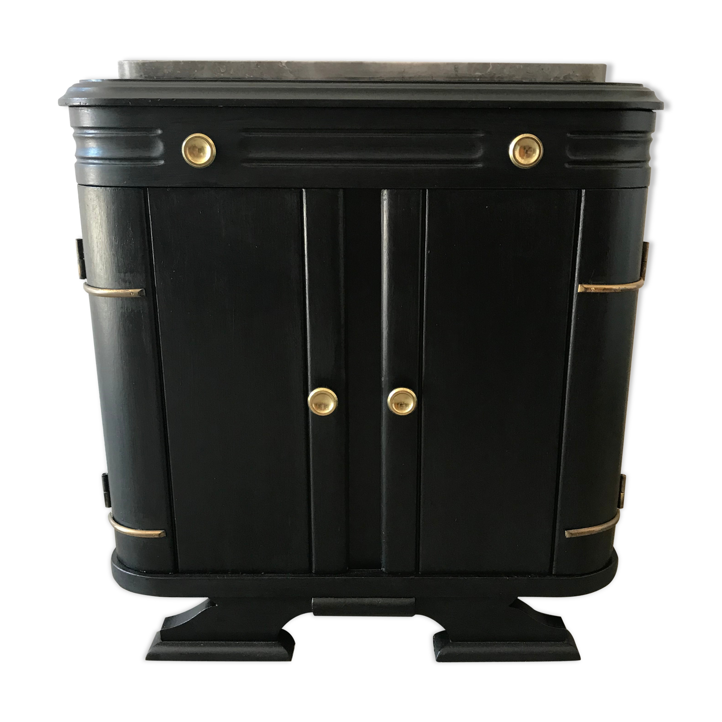 Art deco pedestal table