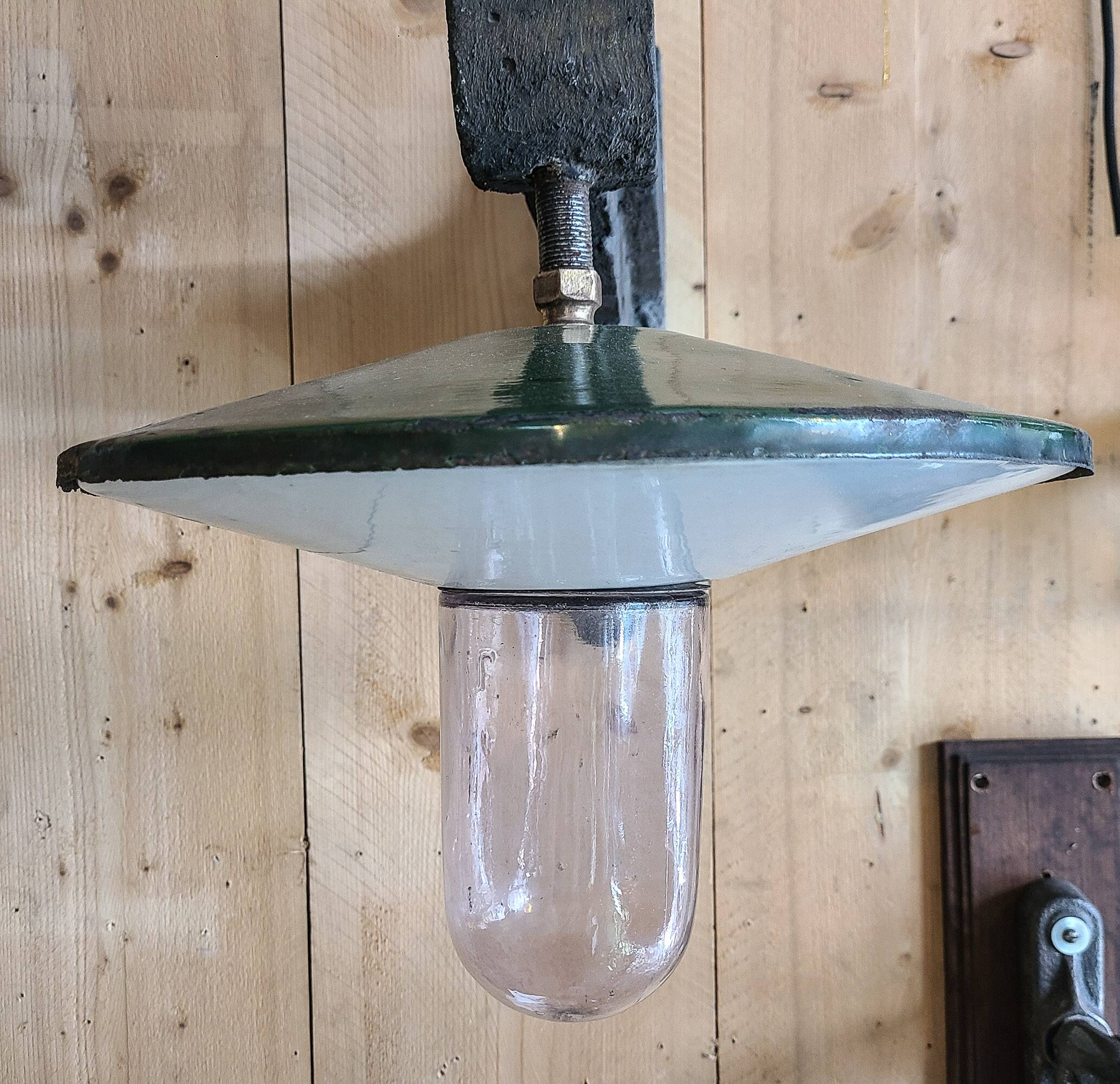 Industrial wall light