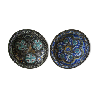 Duo of antique plates in filigree Hispano Moorish ceramics