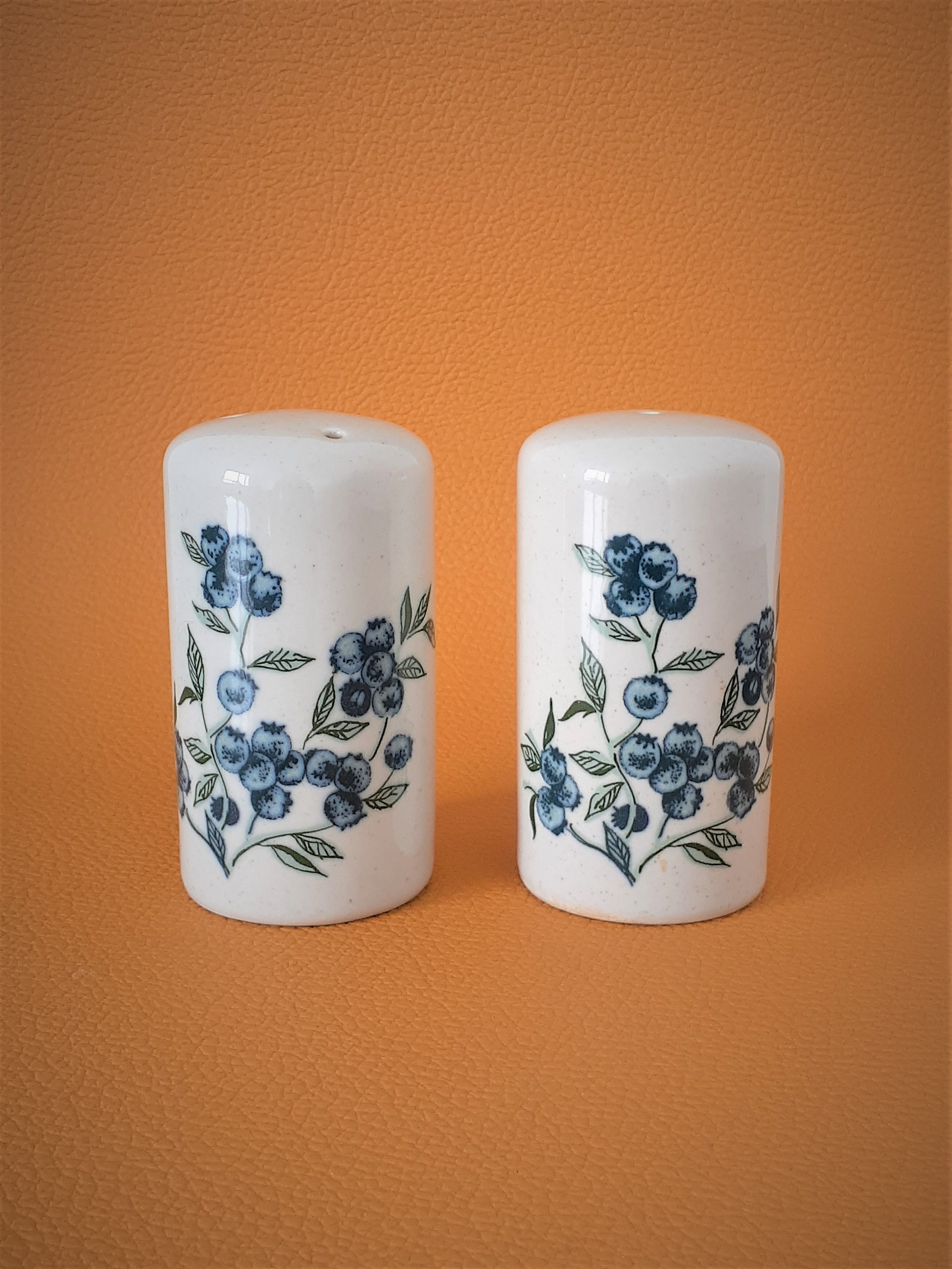 Porcelain salt and pepper shaker
