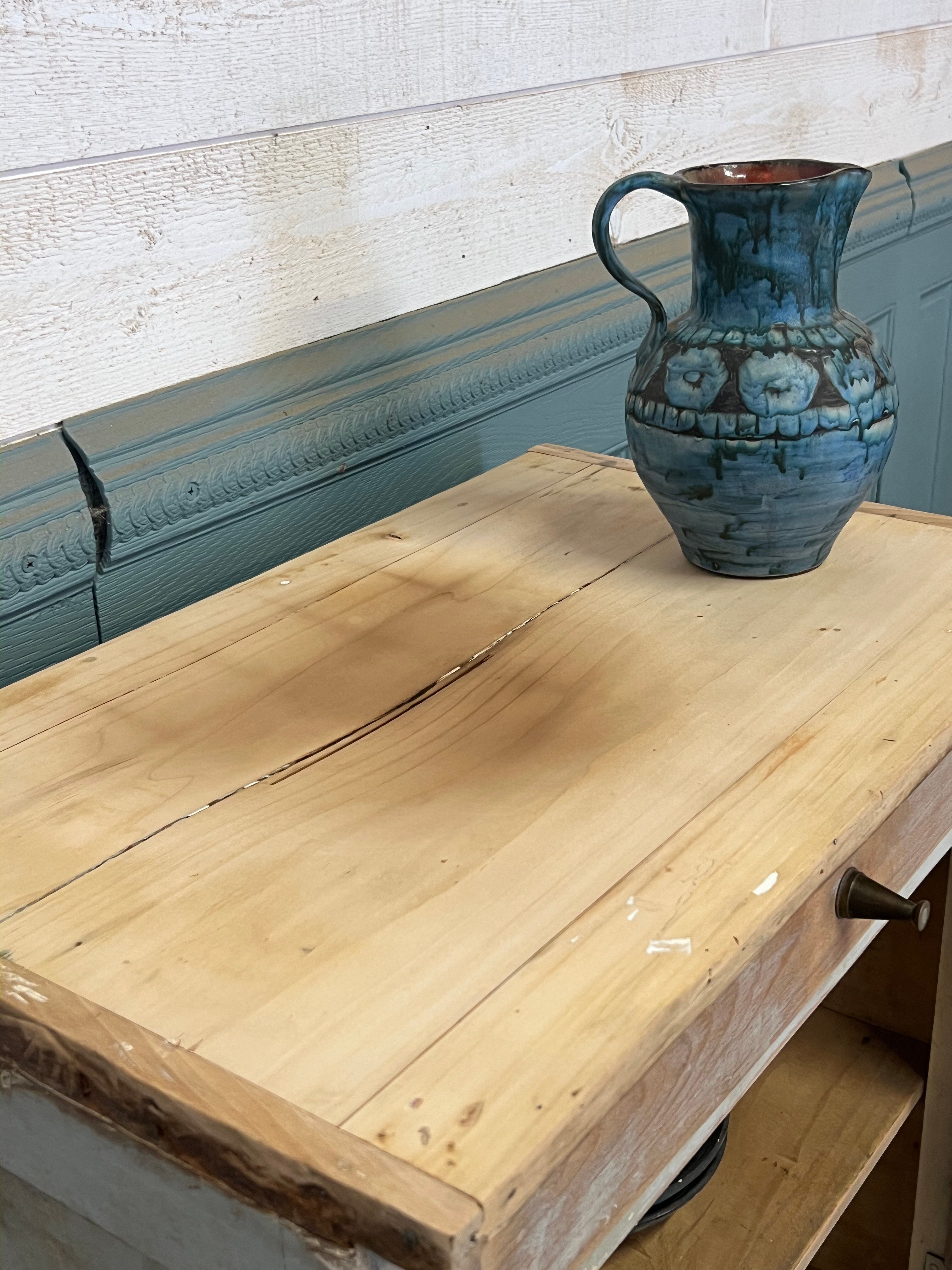Commode parisienne patinée