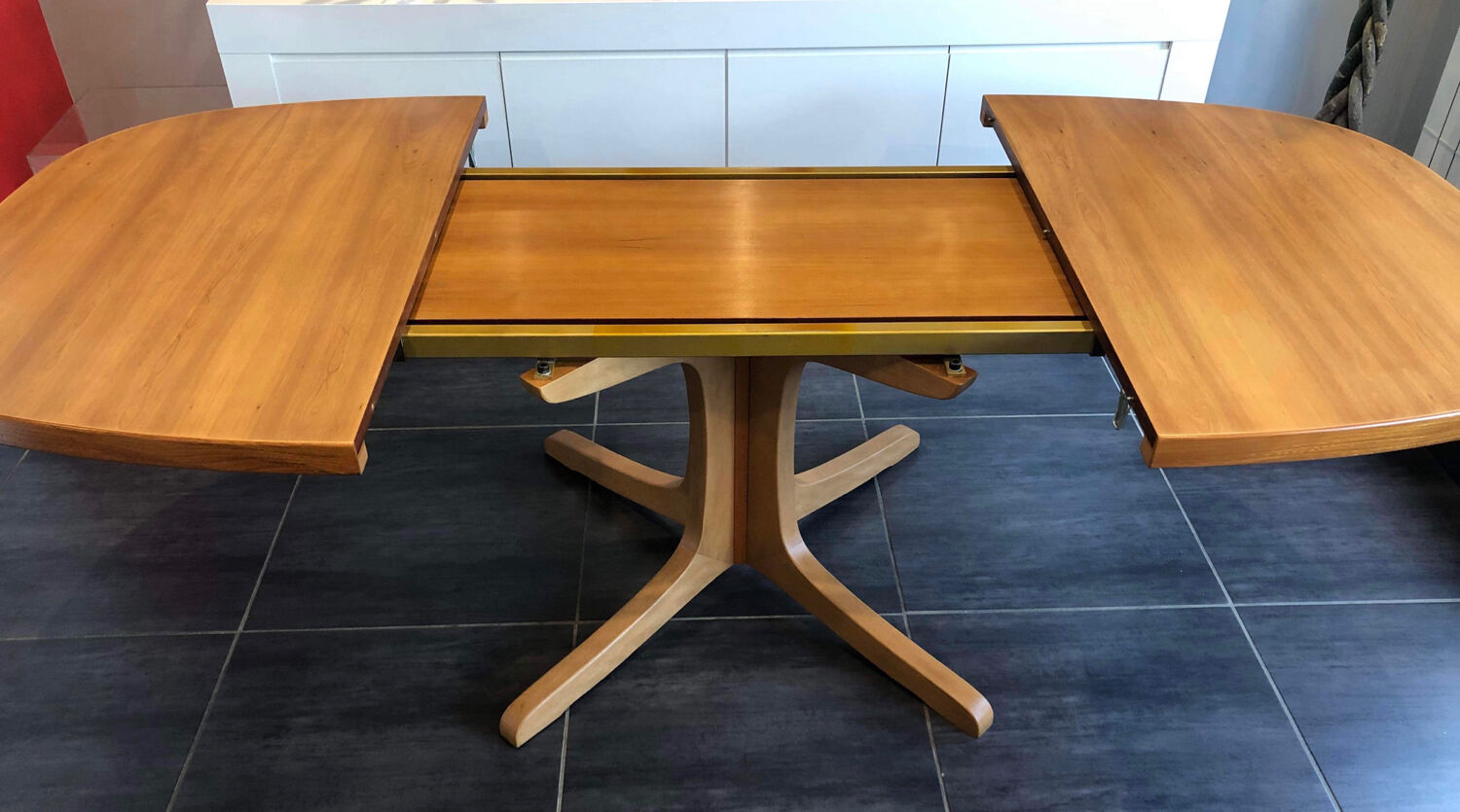 Vintage Baumann extendable table 1970s