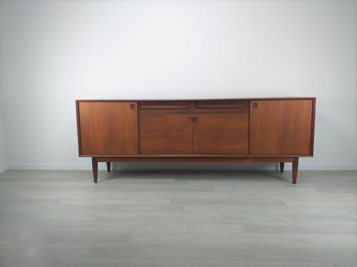 Scandinavian design sideboard E. Valentinsen 60