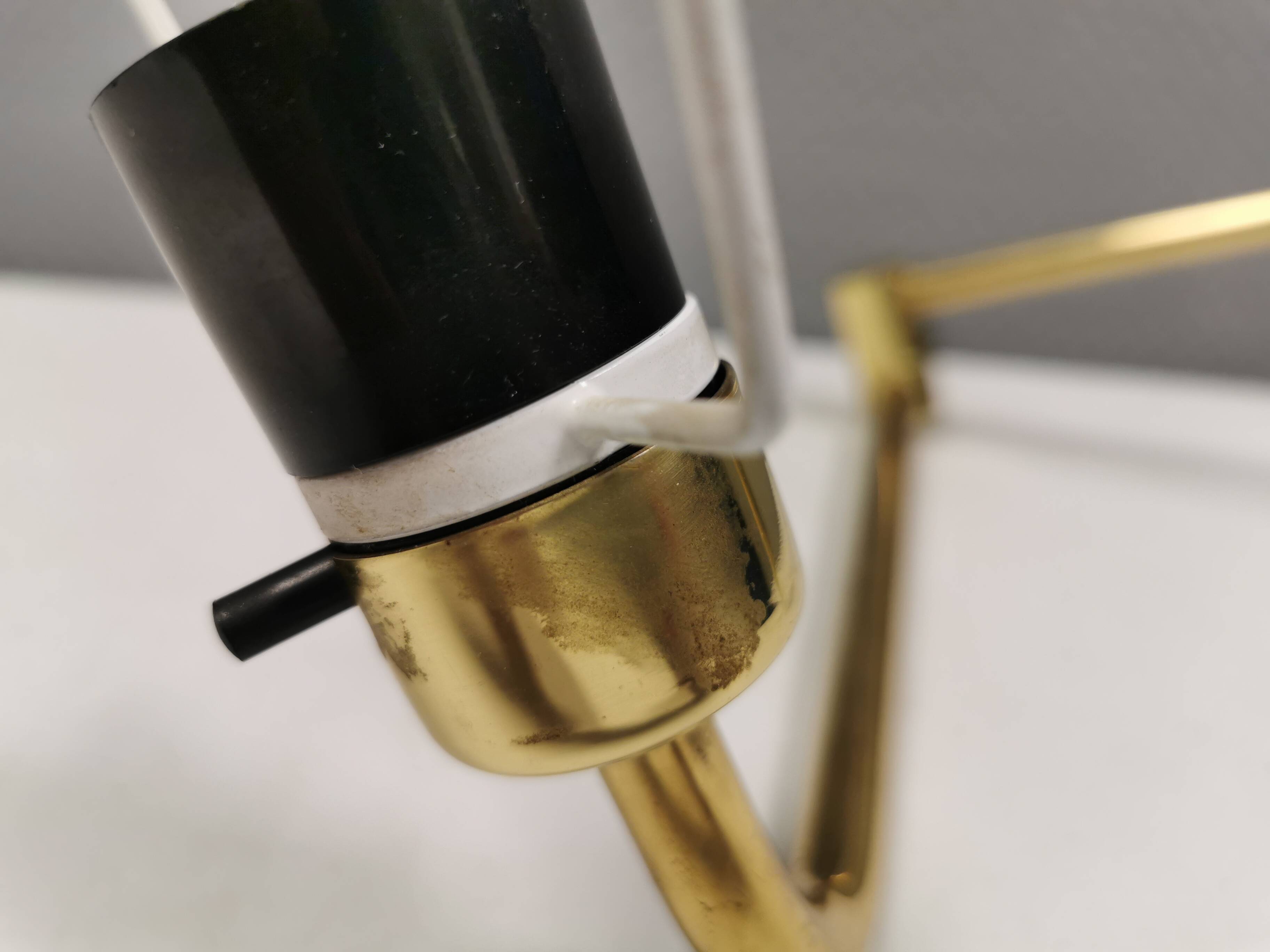 Danish “swing arm” wall lamp in brass by Lyskaer Lightning (LB) 1980s.