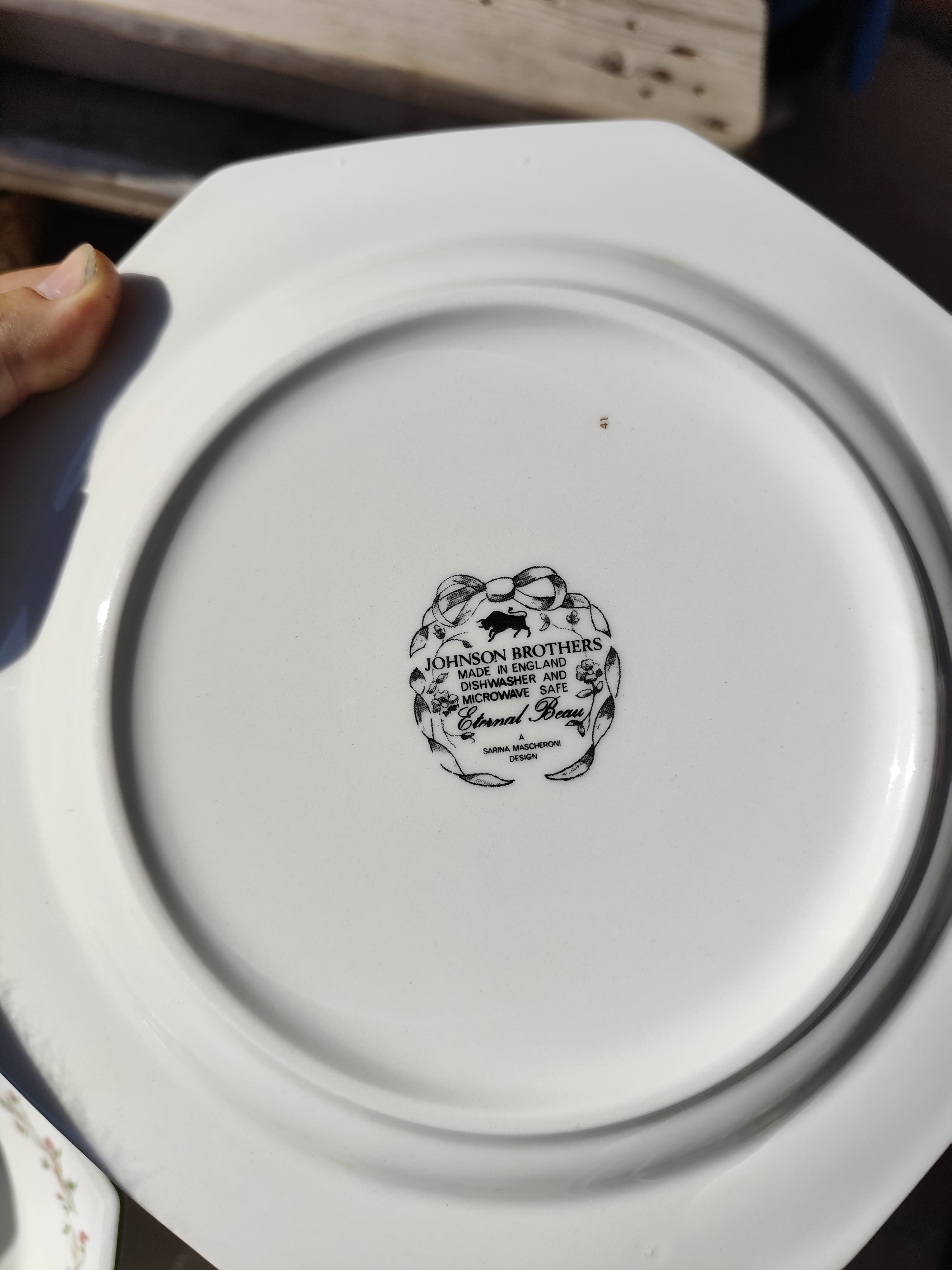 Lot assiette johnson brothers eternal beau
