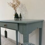 Children's table completely renovated