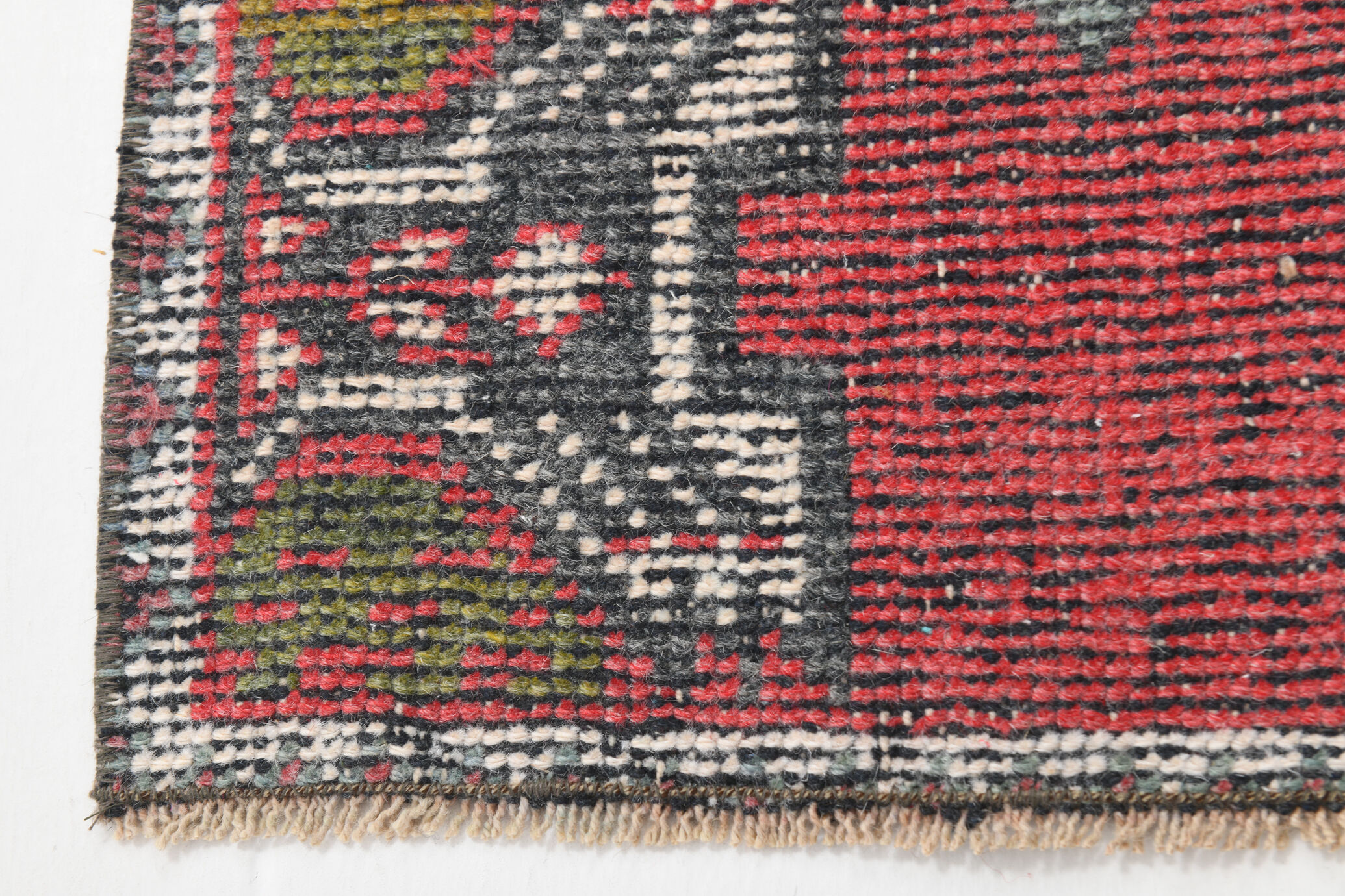 Coral red vintage rug 91x45cm