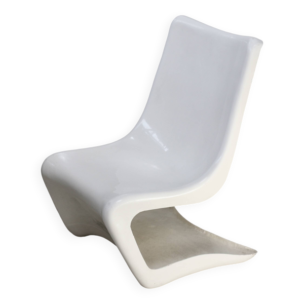 Fauteuil space age en fibre de verre laquée blanche, circa 1970