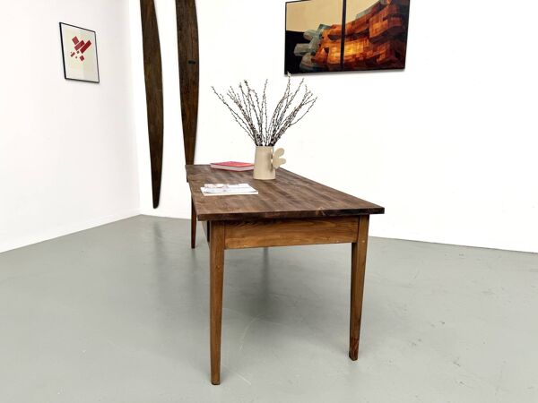 Ancienne table d'école à 8 tiroirs