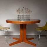 Baumann extension table in 1960s elm