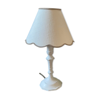 Shabby white patinated lamp