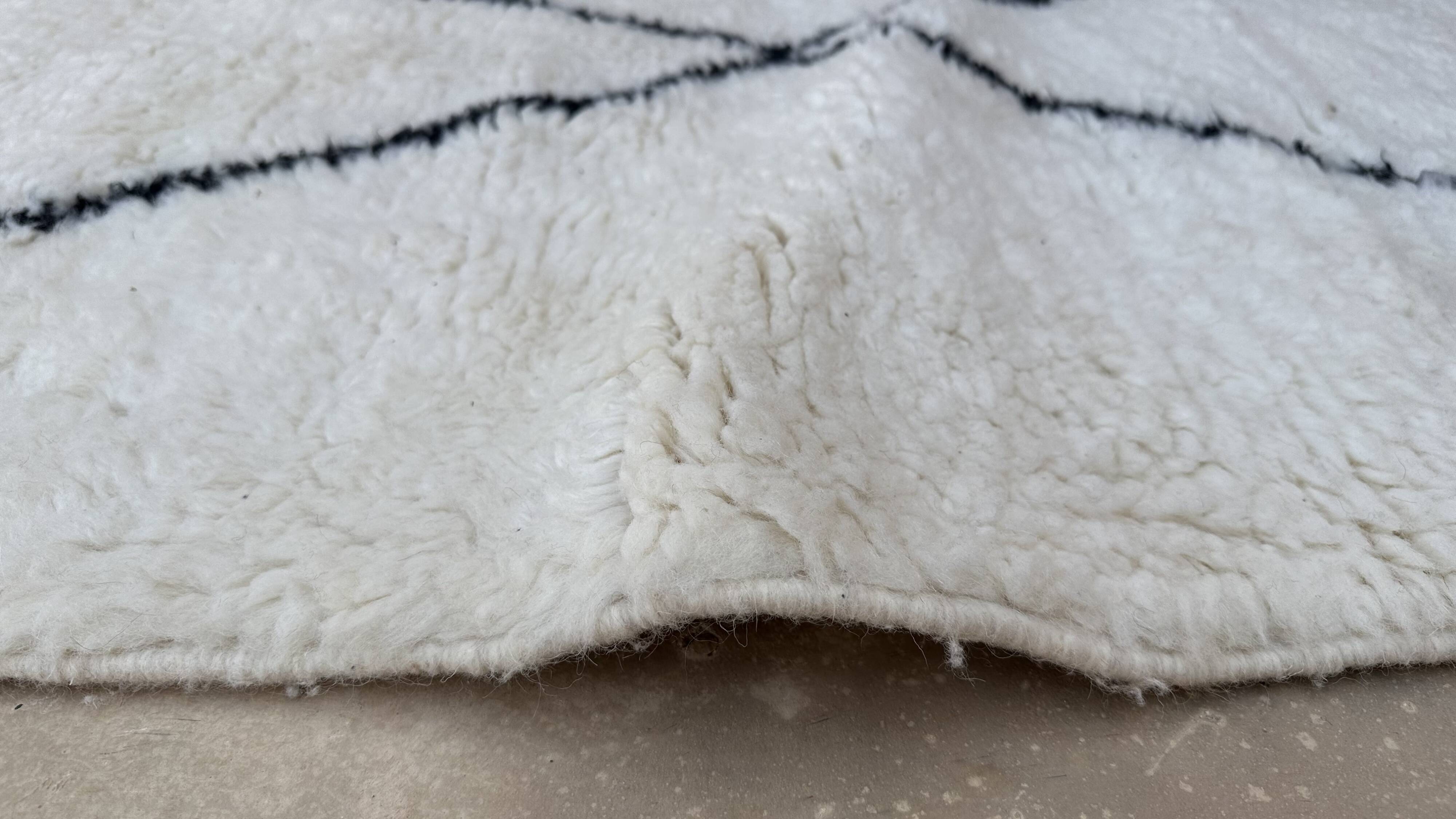 Tapis Marocain Beni Ourain blanc - 347 x 202 cm