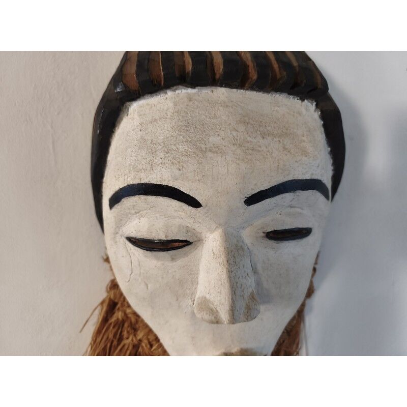 African mask: Gabon: Punu