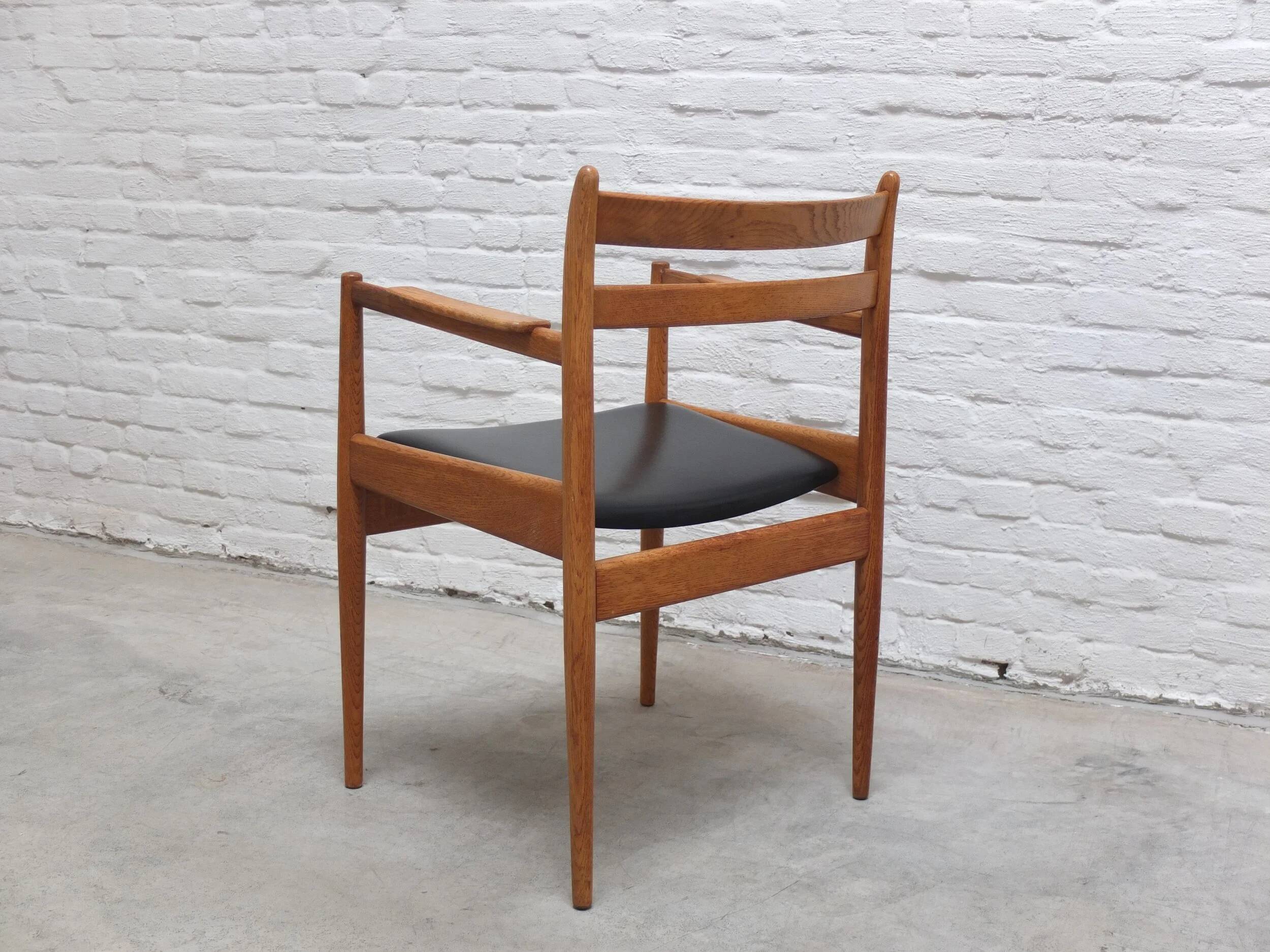 Rare armchair in oak by Jos De Mey for Van Den Berghe-Pauvers, 1960s