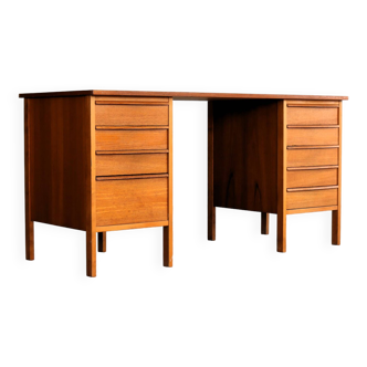 vintage desk | 60s | Swedish  period | 60's design