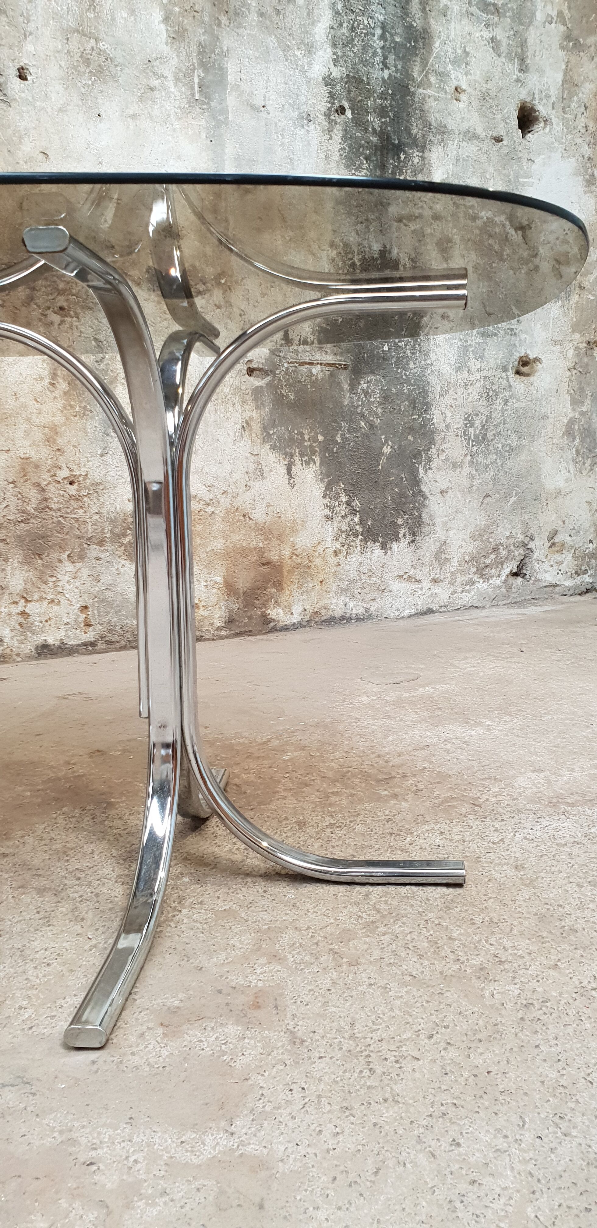 Table ovale en verre vintage