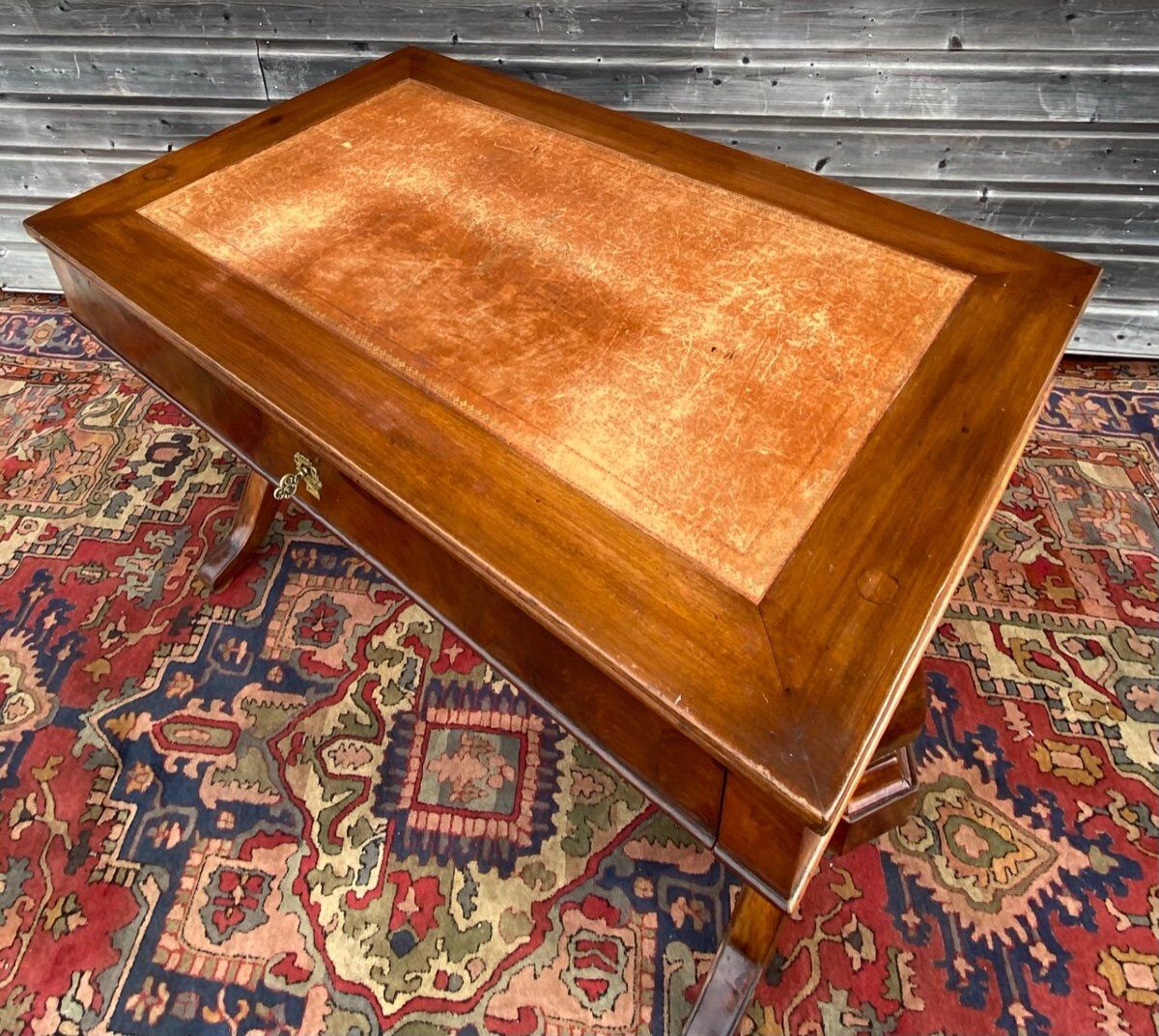 Bureau plat en acajou d’époque Charles X XIX eme siècle