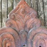 Large ridge pediment