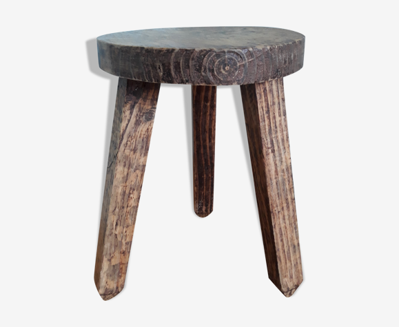 Tabouret tripode brutaliste wabi sabi