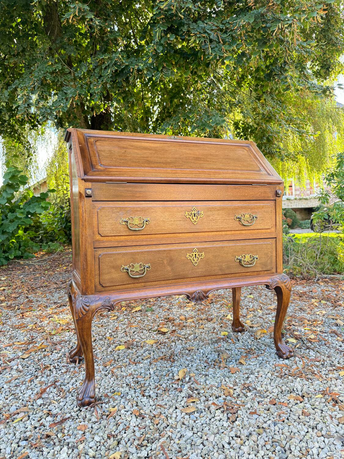 Chippendale Style Mahogany Slant-Leaf Desk/Secretary