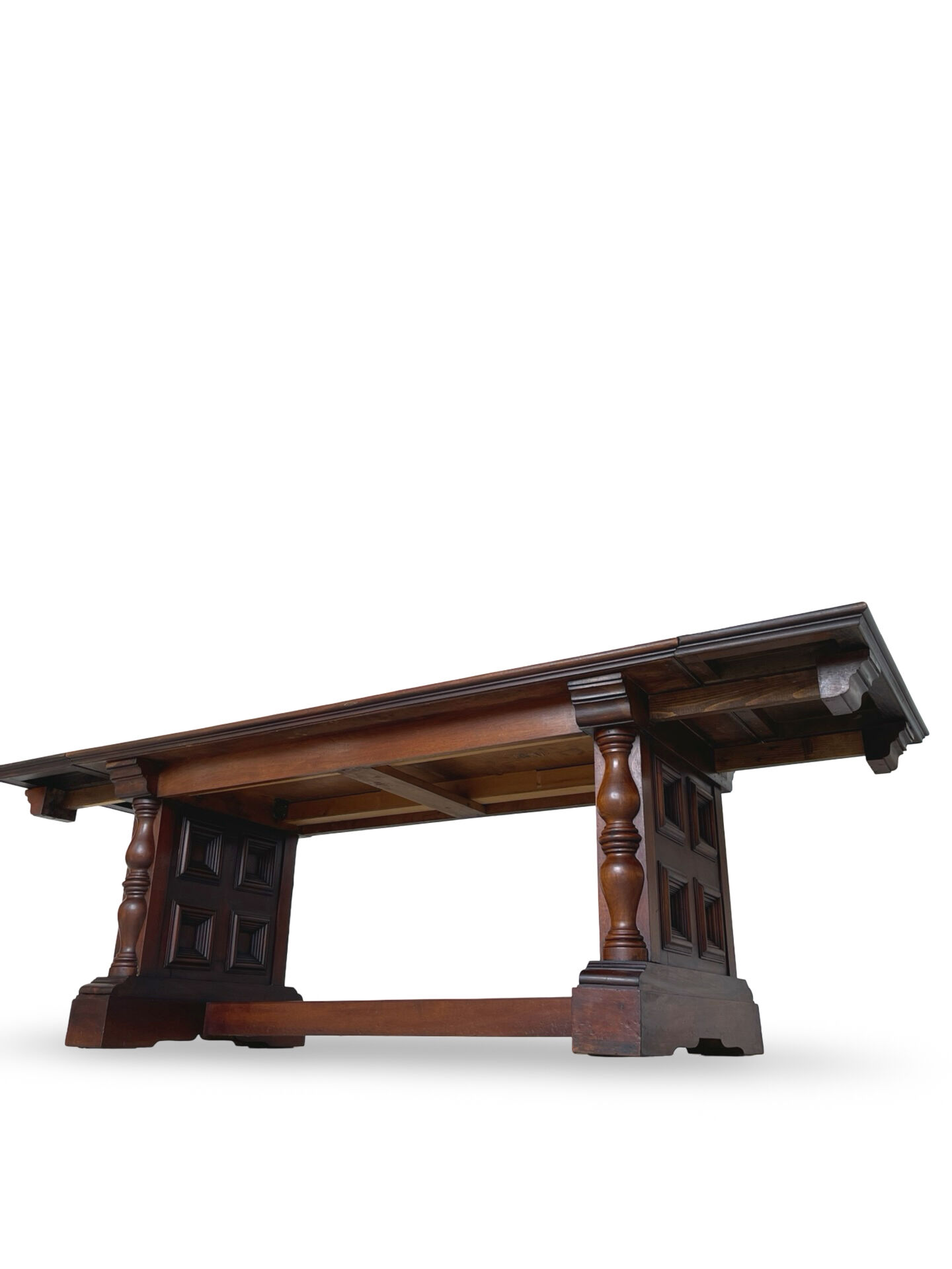 La table à manger extensible de haute qualité de style Renaissance italienne,