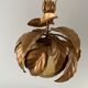 Suspension flowers golden leaves with glass globe