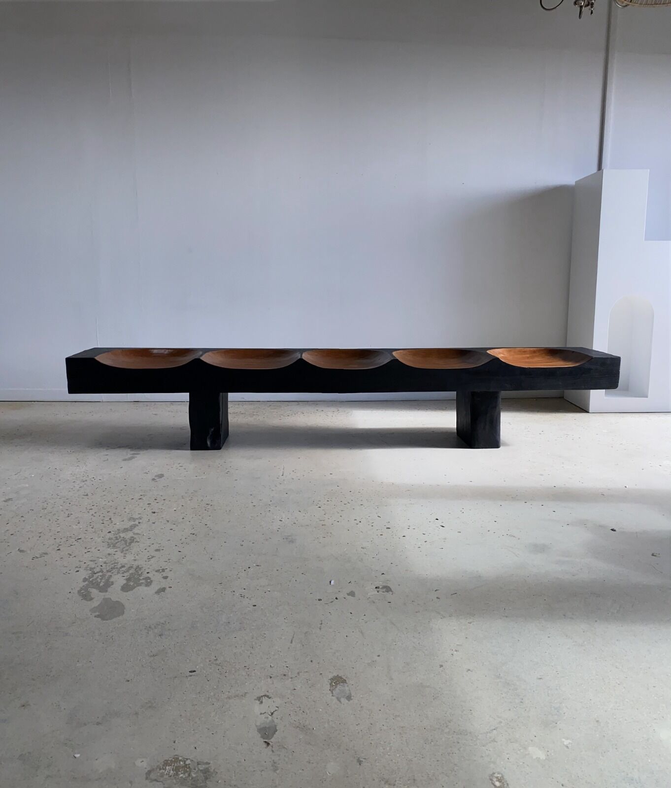 Huge 5-seater bench in two-tone solid wood