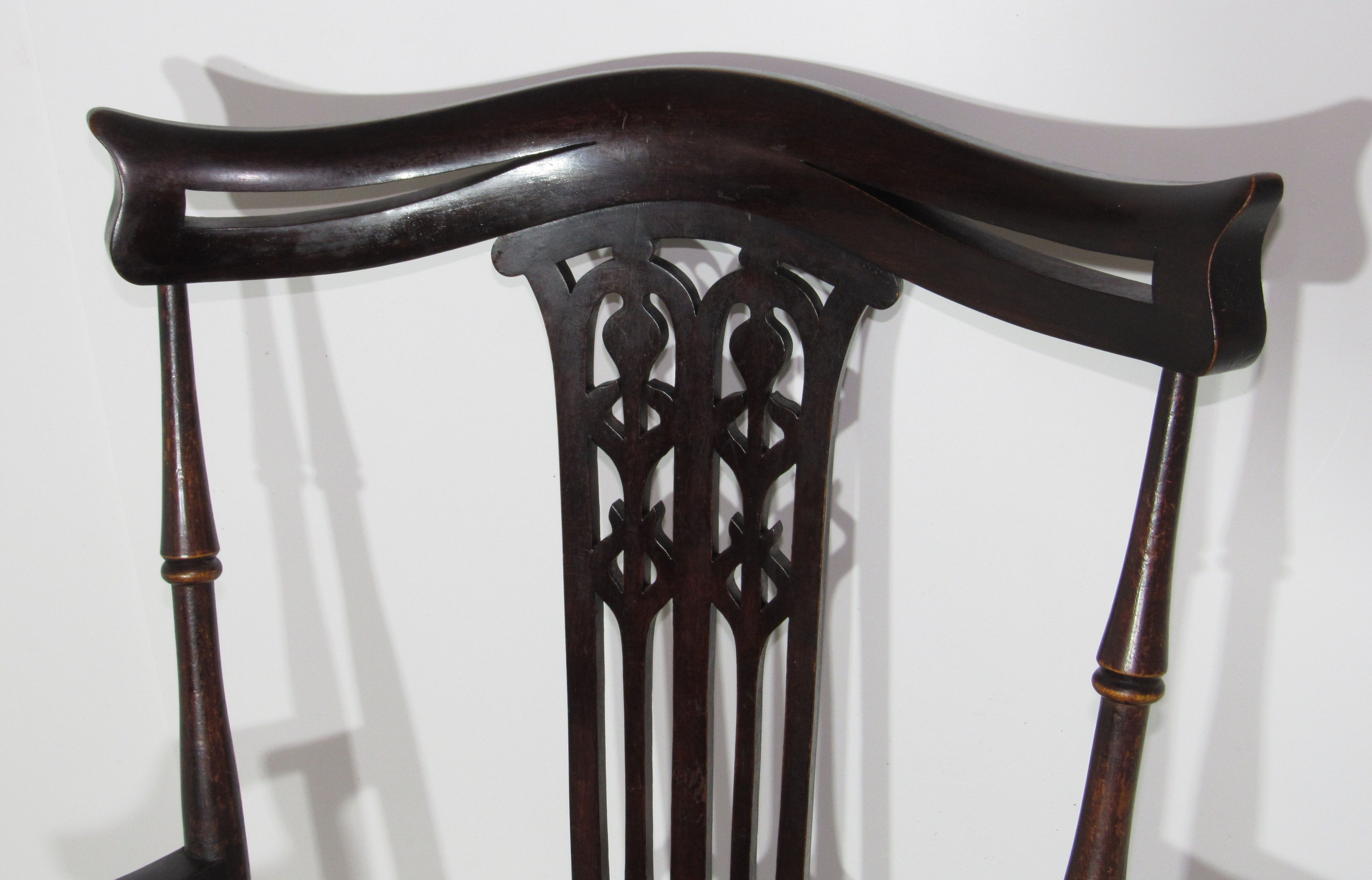 English-style armchair