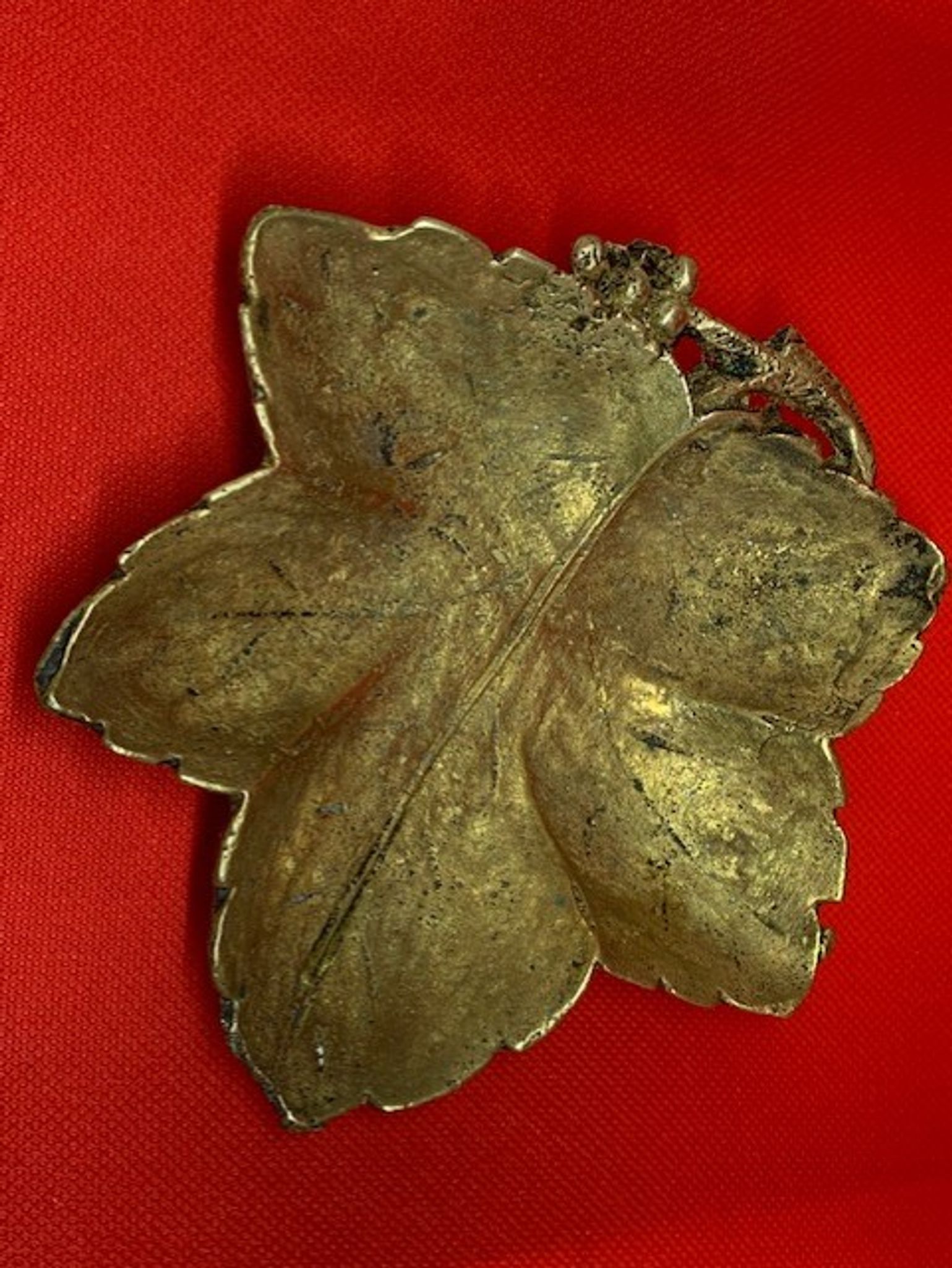 Vide poche bronze feuille