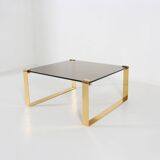 Table basse du milieu du siècle avec base plaquée or et plateau en verre, années 1970