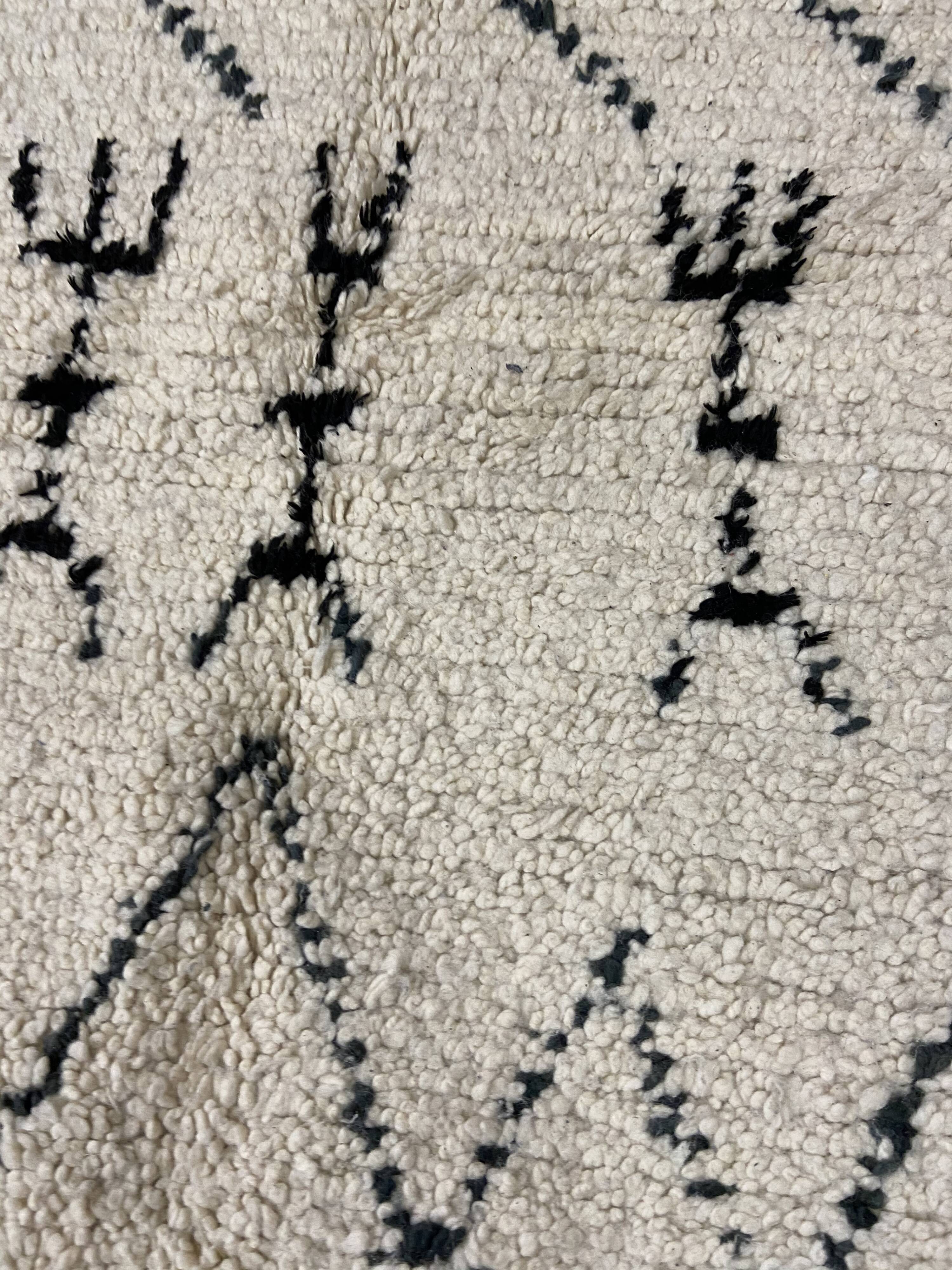 Berber carpet azilal