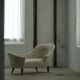 Chaise longue sculpturale danoise antique du XIXe siècle, réupholstérée en laine d'agneau