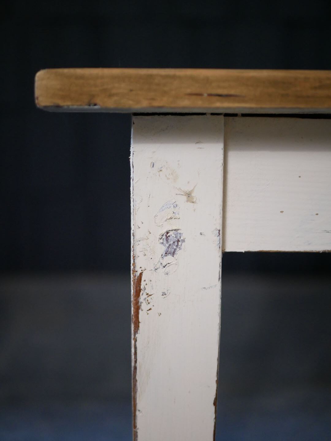 Wooden farmhouse table, white base