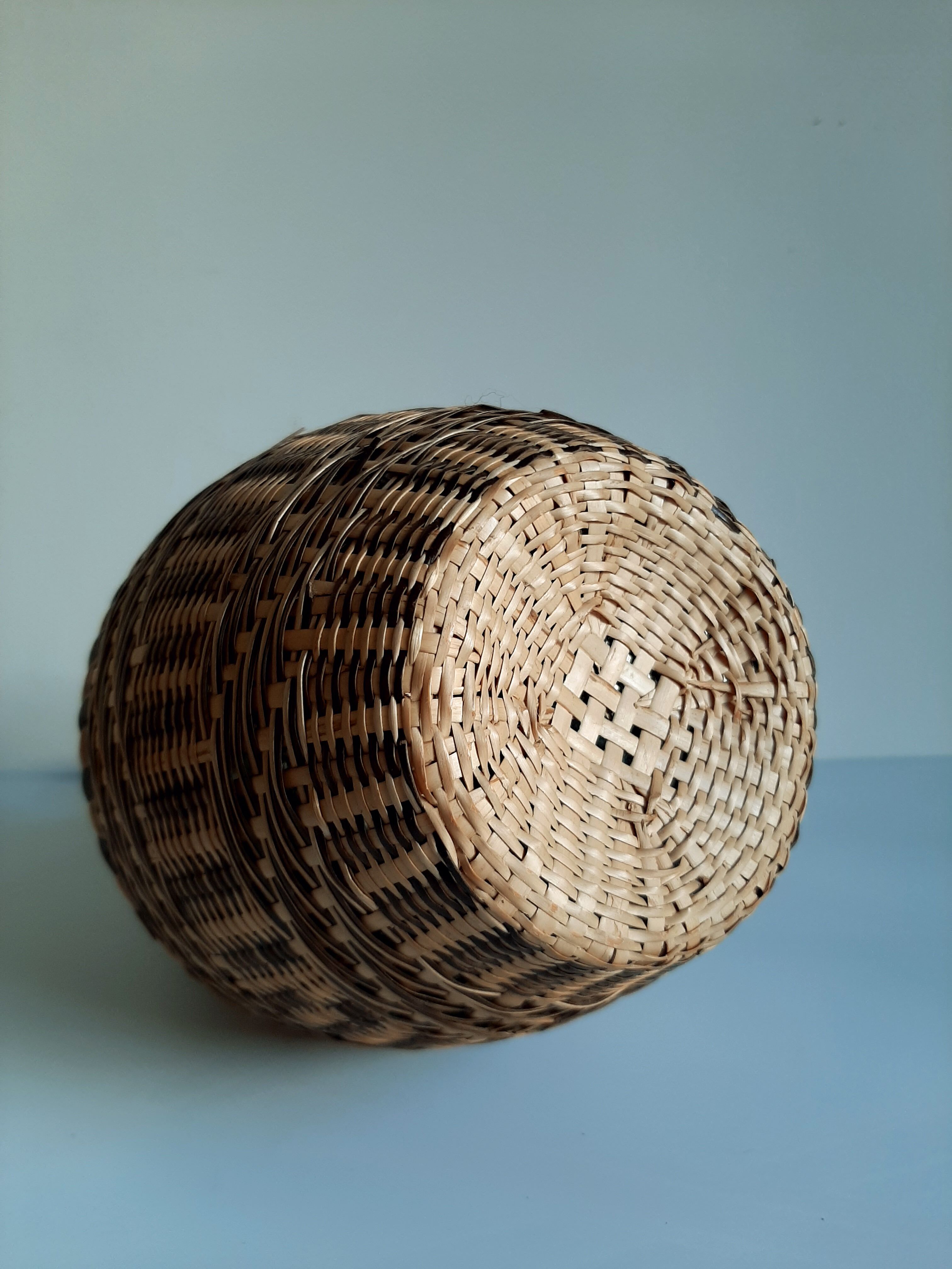 Wicker rattan bottle