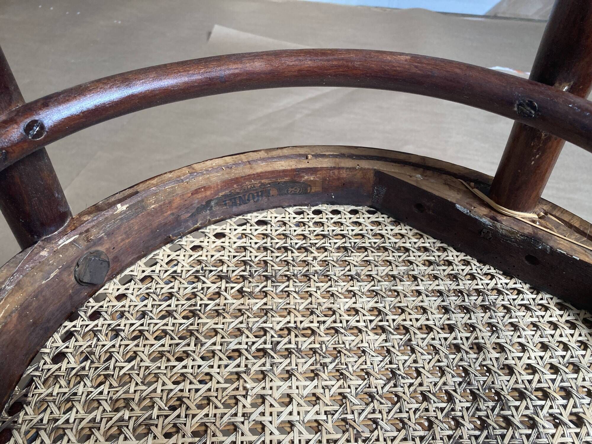 Chaises Thonet n°18
