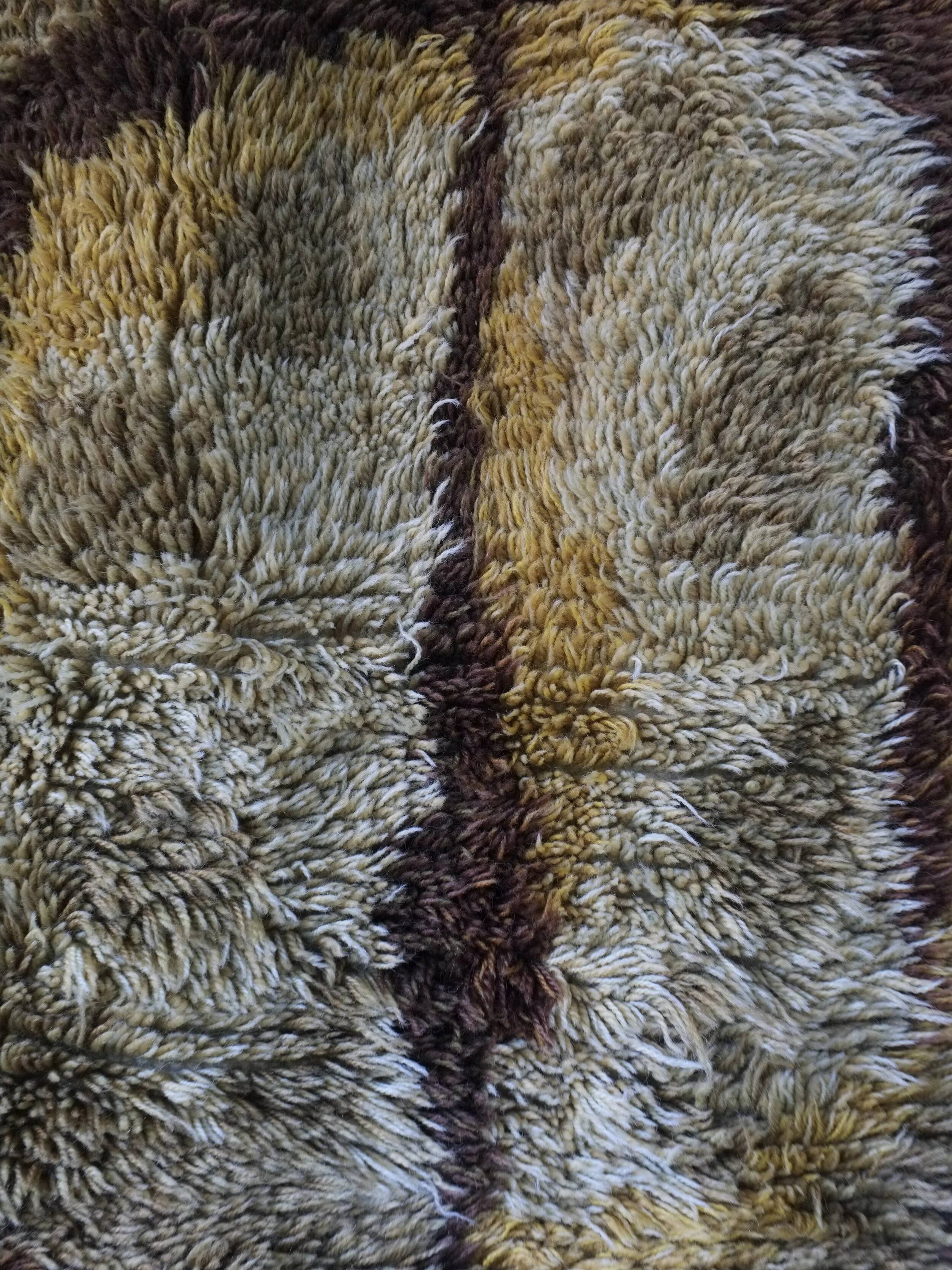 Tapis rya suédois en laine brune | Années 1960