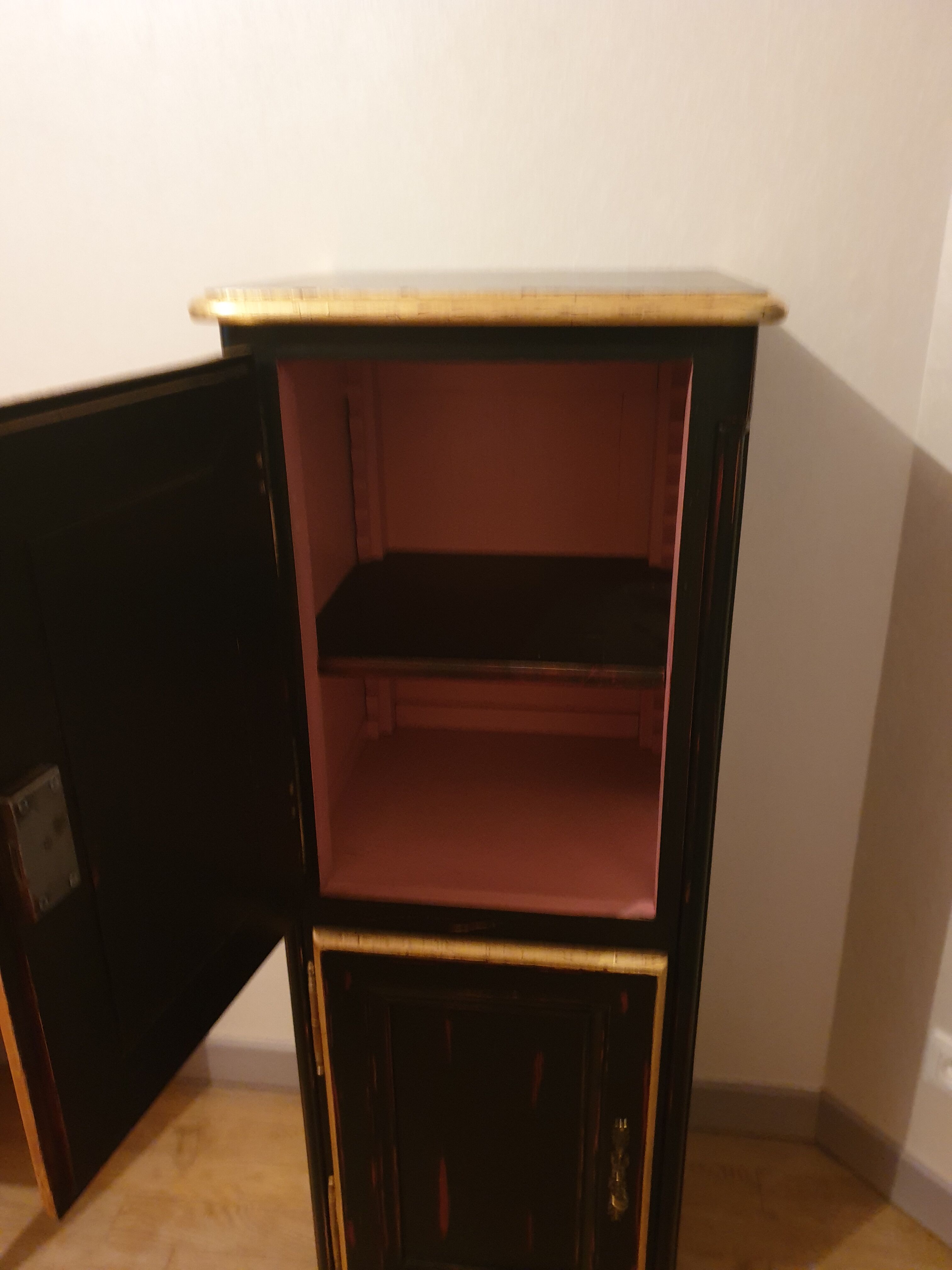 Small piece of furniture