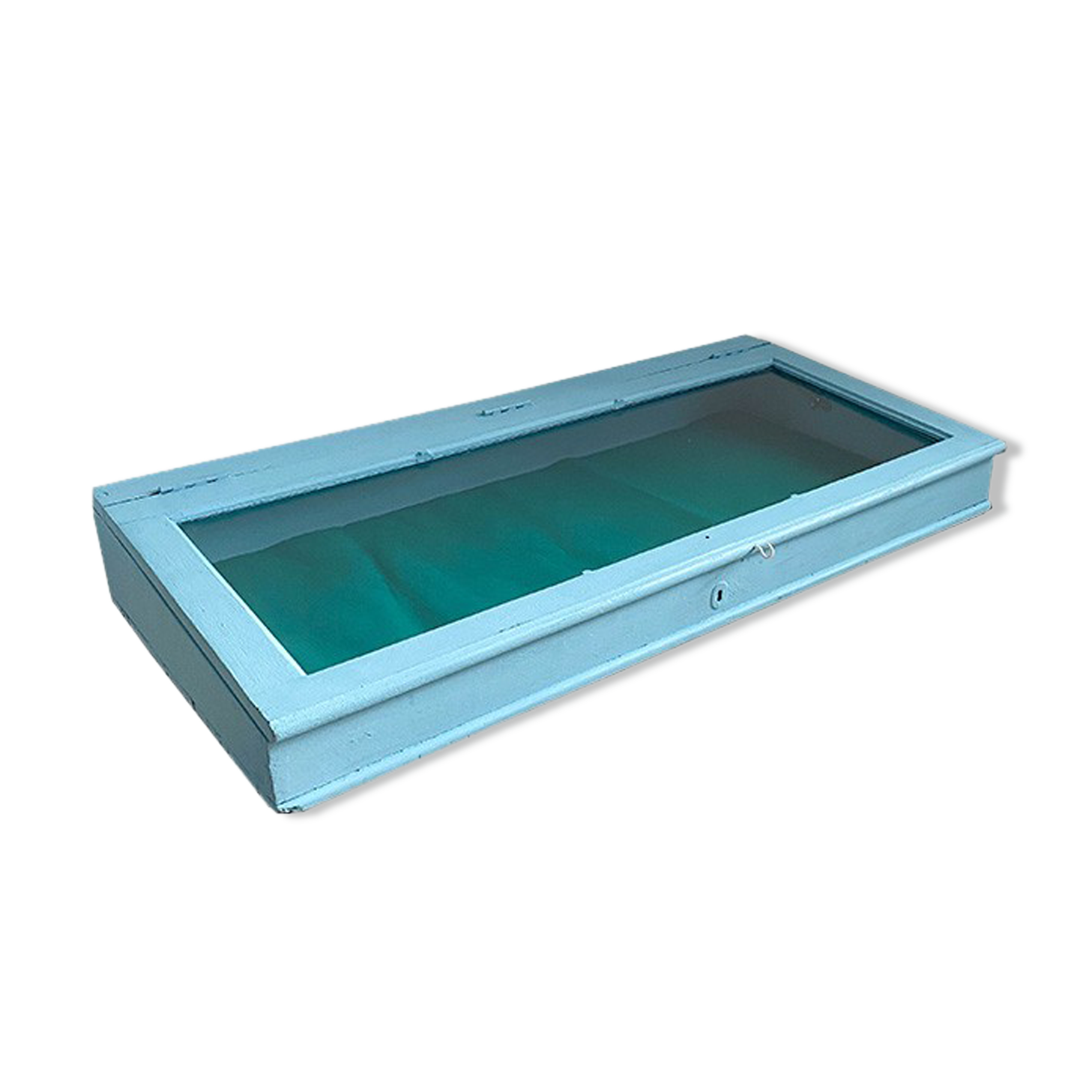 Showcase to be placed jeweler