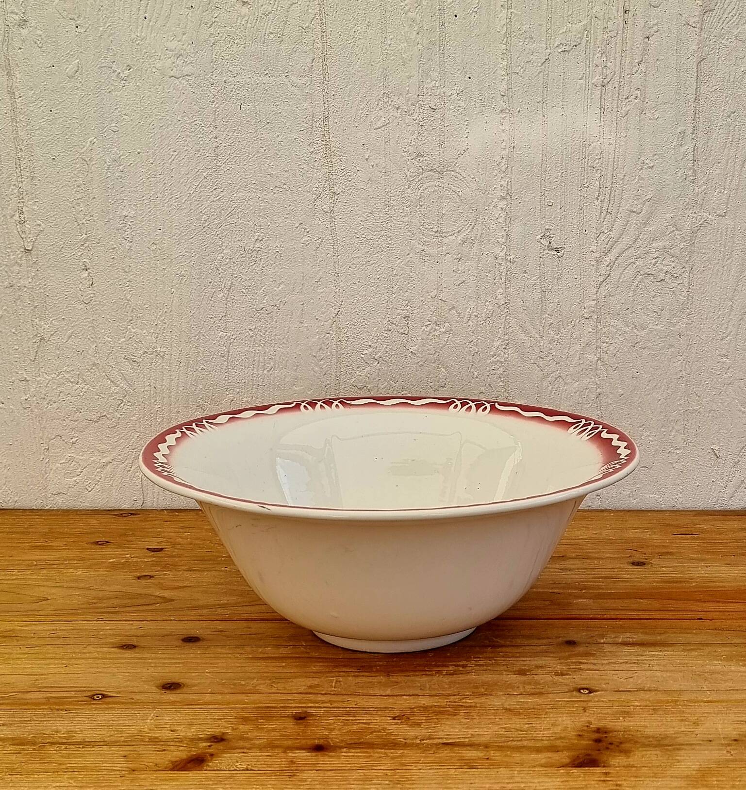Large salad bowl Digoin Sarreguemines Marjolaine model