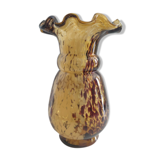 Vase de Clichy en verre à décor moucheté marron et jaune